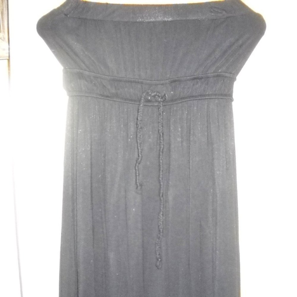 Black Strapless dress